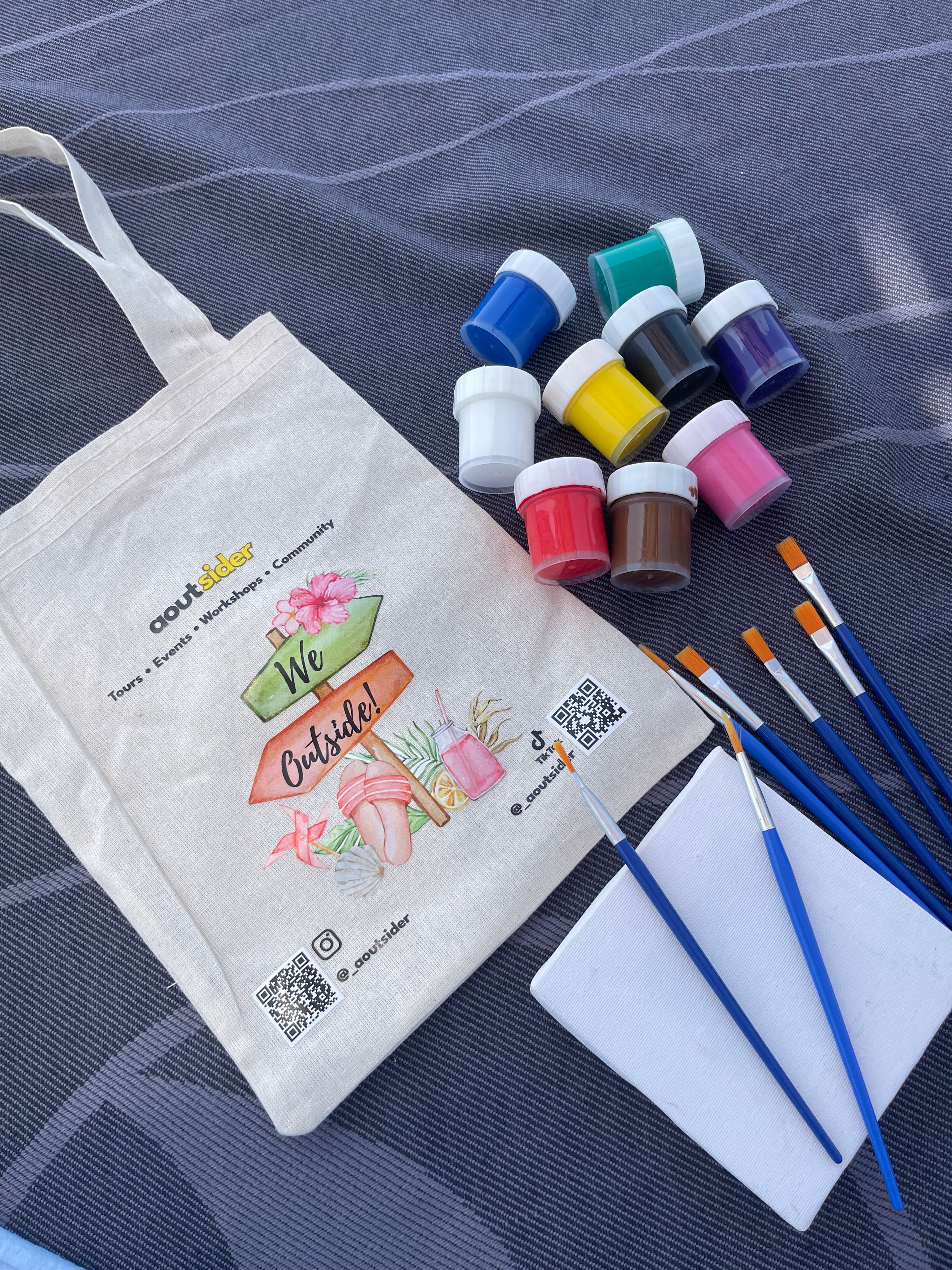 Solo Painting Kit.